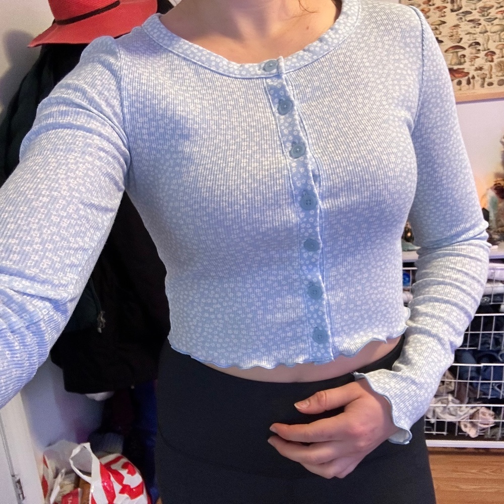 Cropped long sleeve
